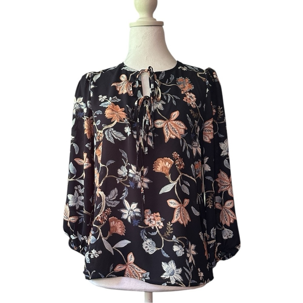 CeCe Floral navy Blouse brand new small MSRP69.00